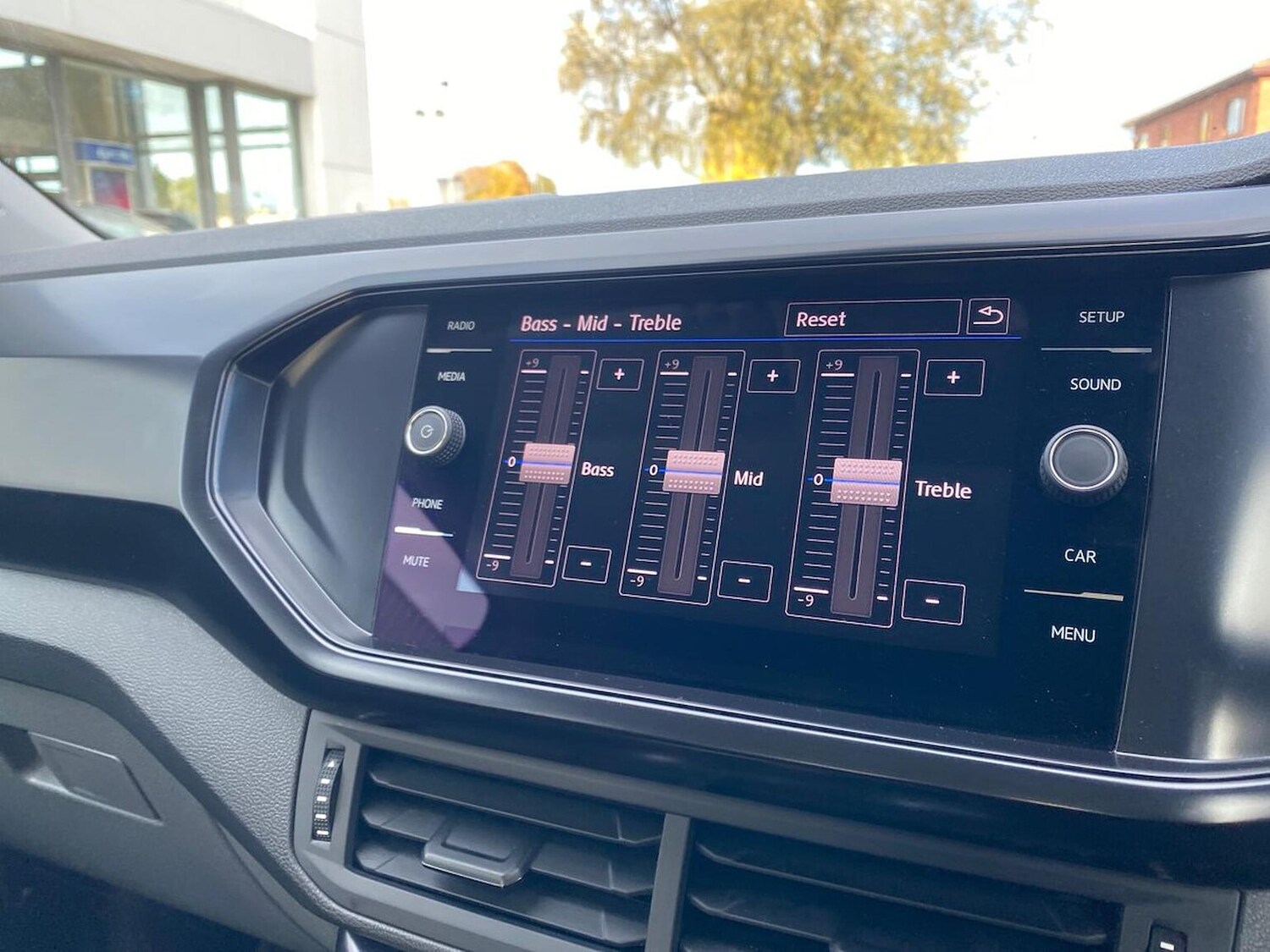 Used Volkswagen T-Cross 2020 for sale - 76383358: Photo 23