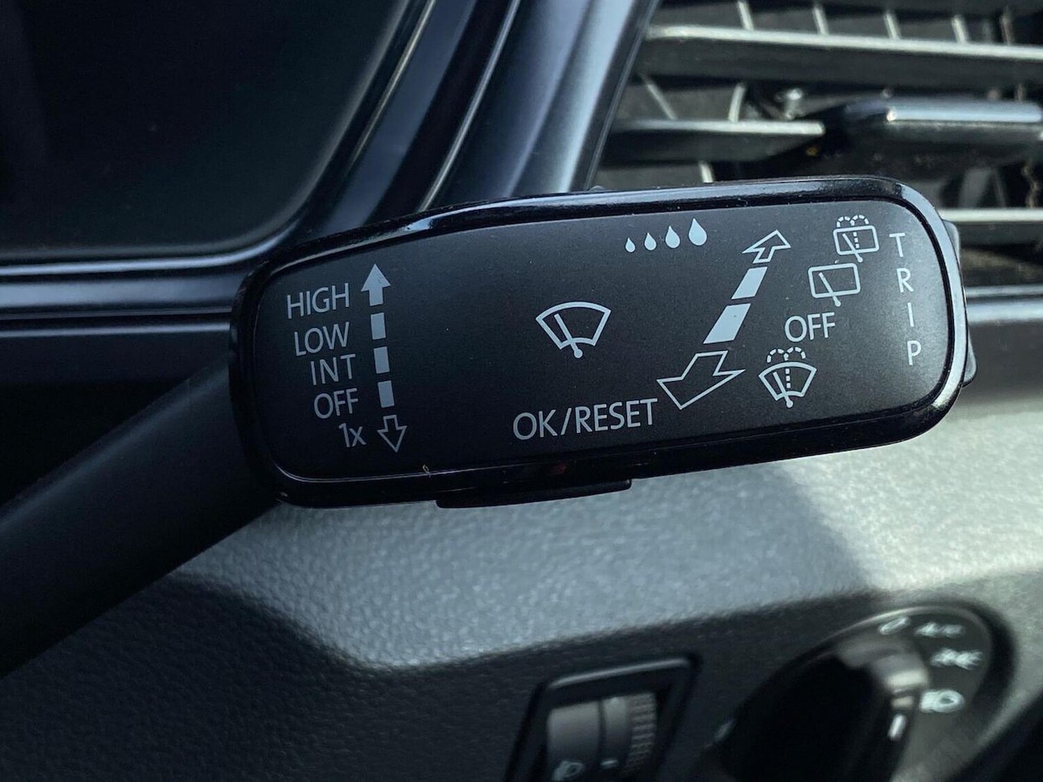 Used Volkswagen T-Cross 2020 for sale - 76383358: Photo 27