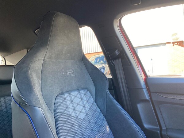 Used Volkswagen Golf 2025 for sale - 76035766: Photo 30