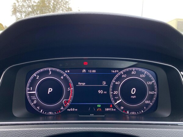 Used Volkswagen Golf 2019 for sale - 76194471: Photo 10