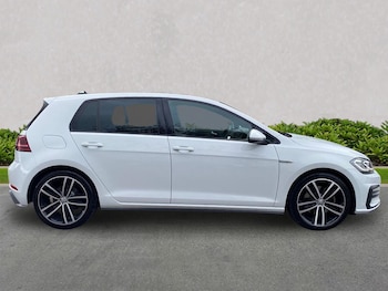 Used Volkswagen Golf 2019 for sale - 76194471: Photo 3