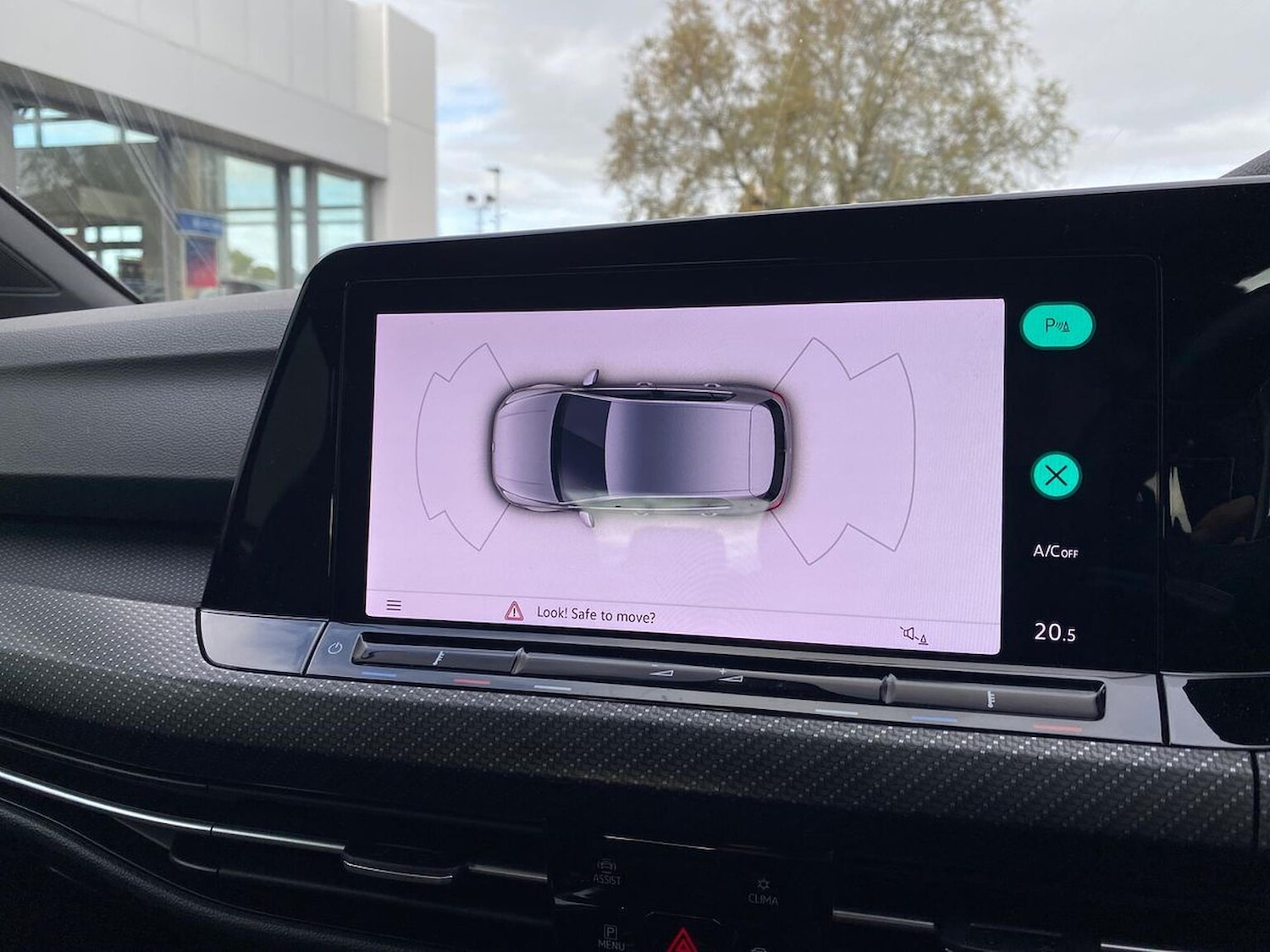 Used Volkswagen Golf 2023 for sale - 76353682: Photo 24