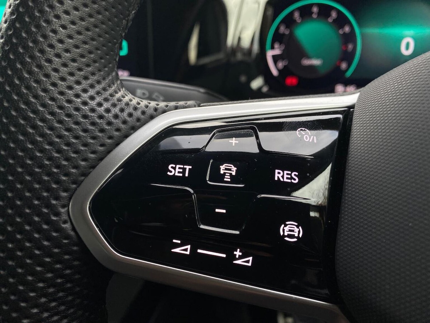 Used Volkswagen Golf 2023 for sale - 76353682: Photo 27