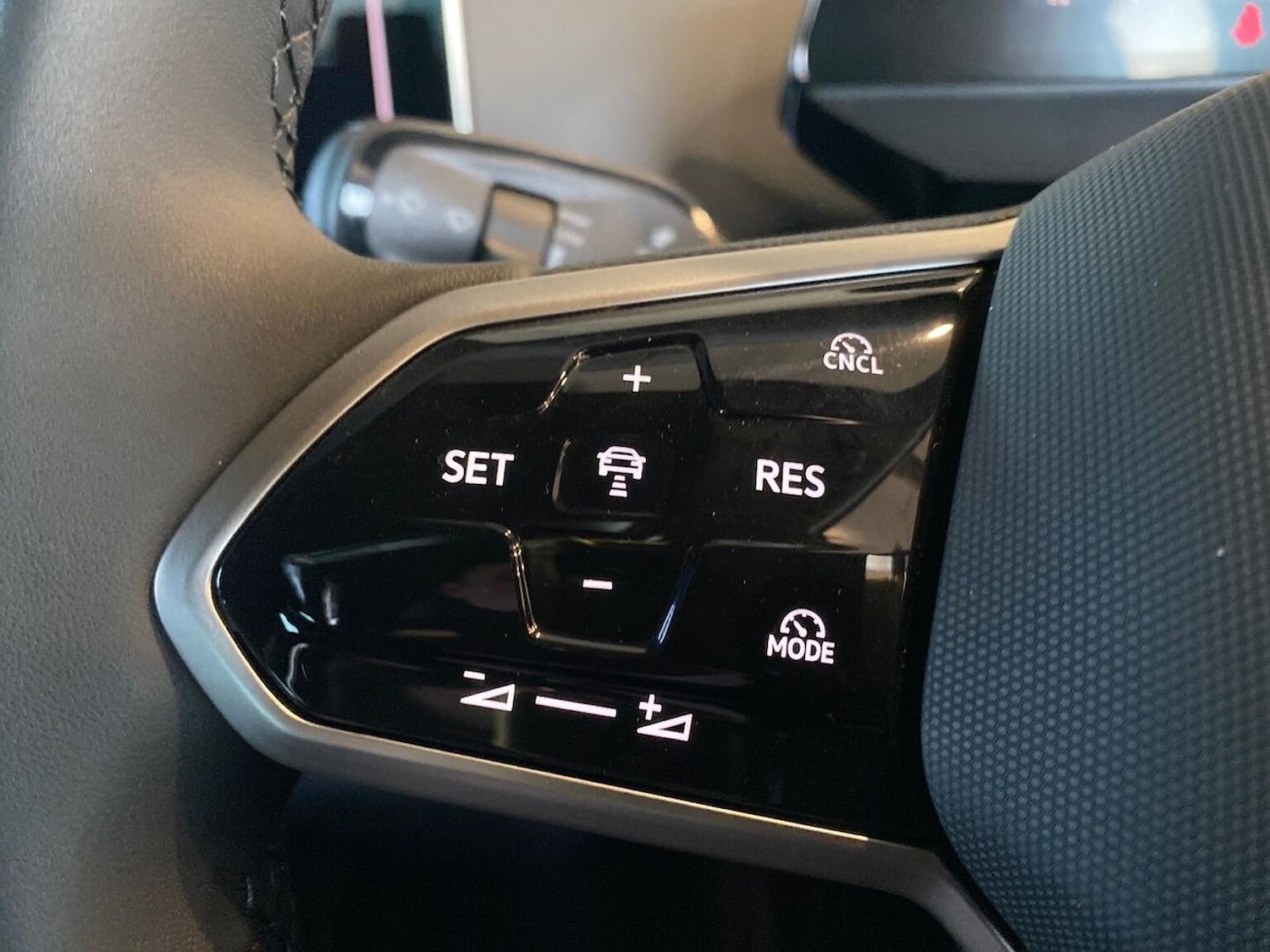 Used Volkswagen ID.5 2025 for sale - 76777328: Photo 26