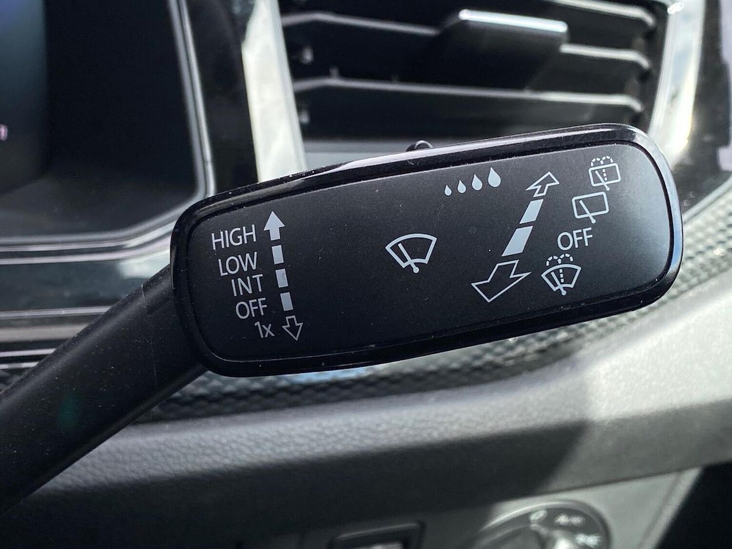 Used Volkswagen Polo 2024 for sale - 78194213: Photo 27