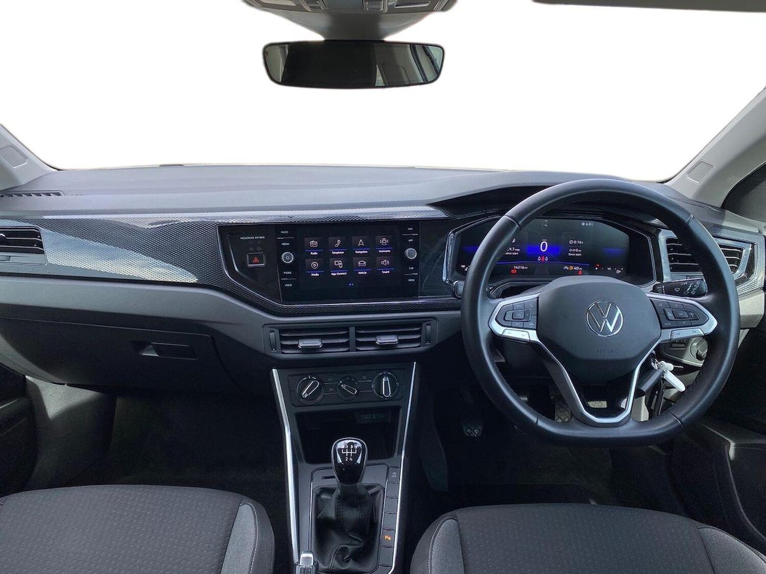 Used Volkswagen Polo 2024 for sale - 78194213: Photo 8