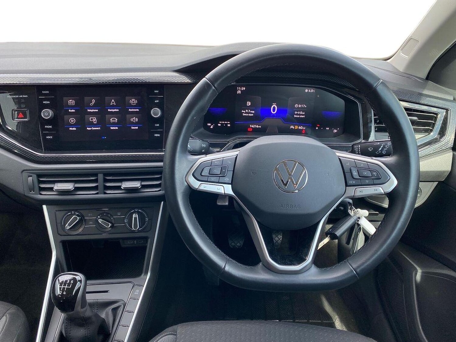 Used Volkswagen Polo 2024 for sale - 78194213: Photo 9