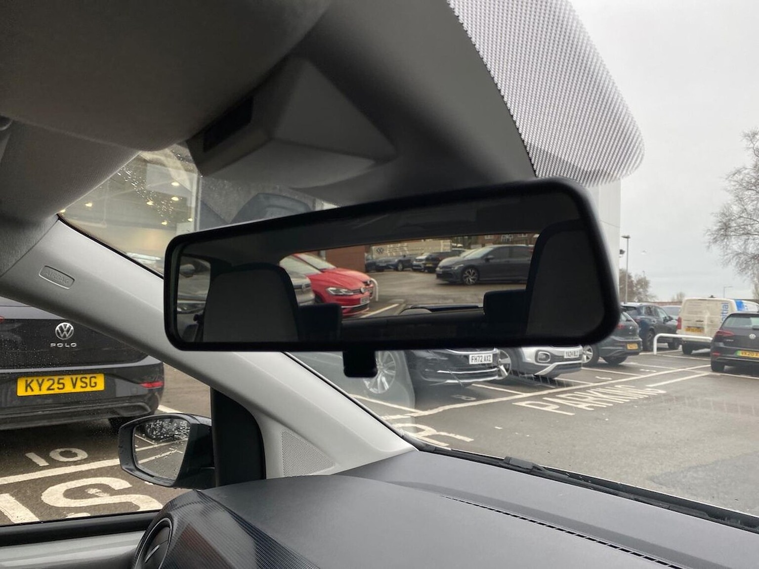 Used Volkswagen up! 2021 for sale - 76986984: Photo 14