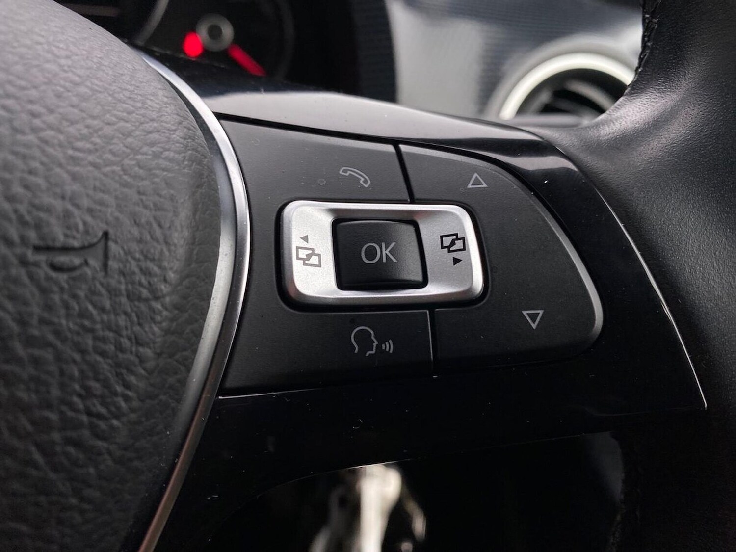 Used Volkswagen up! 2021 for sale - 76986984: Photo 26