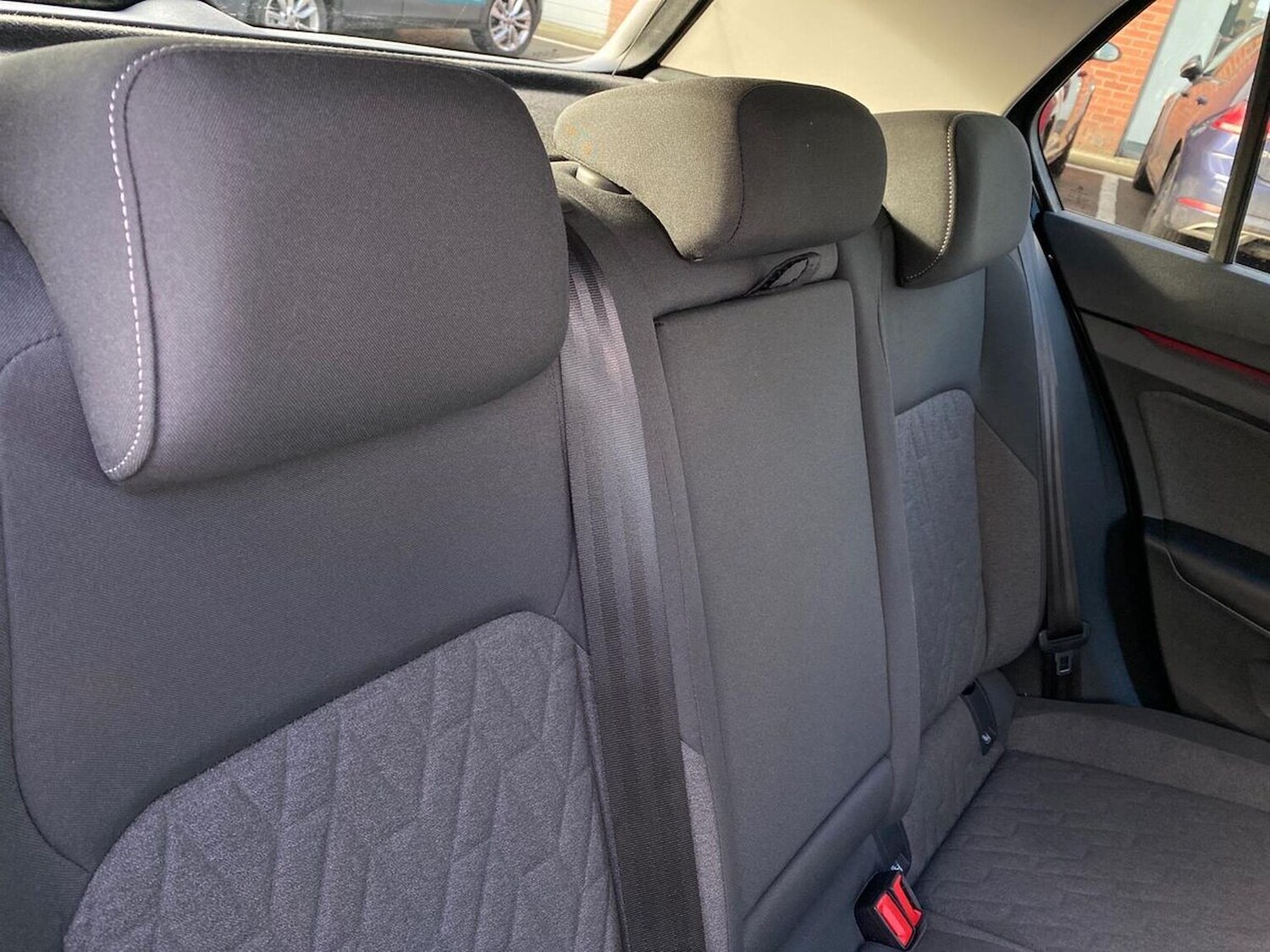 Used Volkswagen Golf 2024 for sale - 77984016: Photo 16