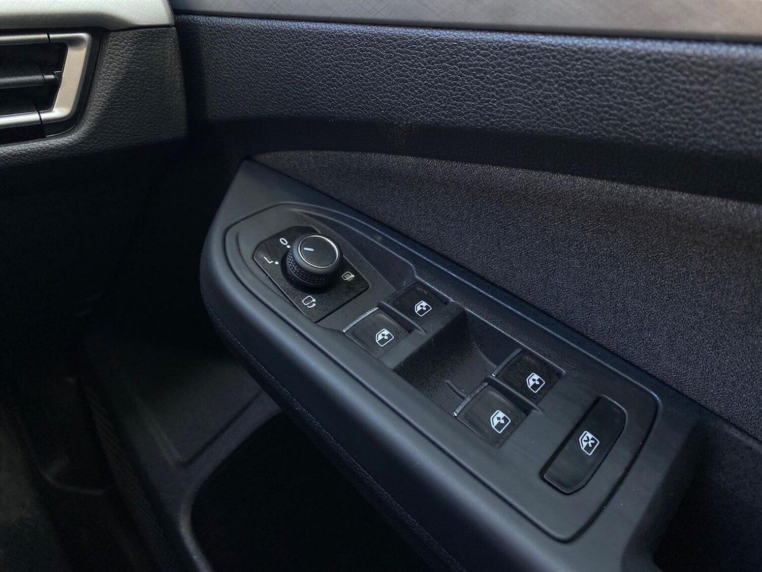 Used Volkswagen Golf 2024 for sale - 77984016: Photo 21