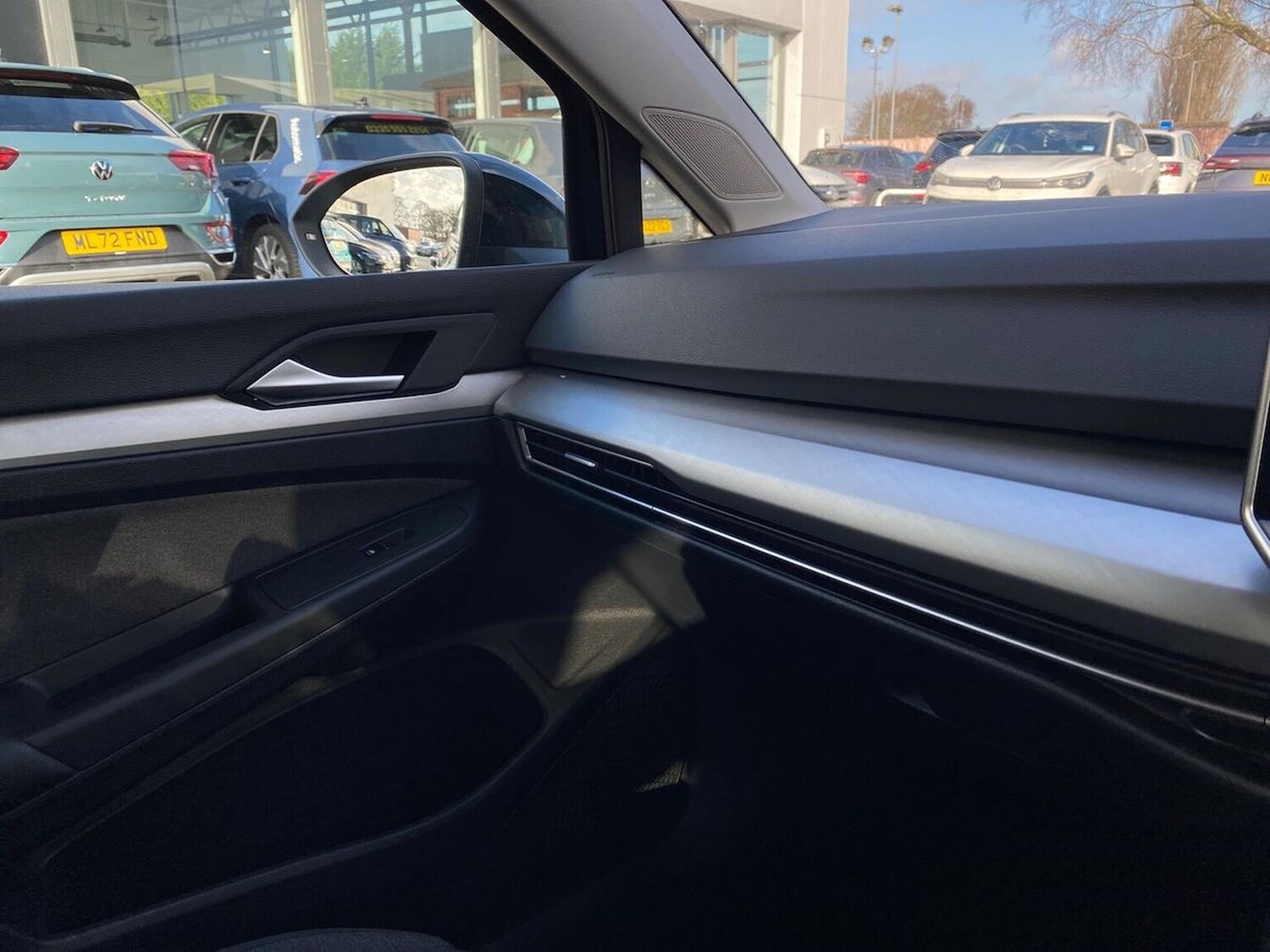 Used Volkswagen Golf 2024 for sale - 77984016: Photo 30