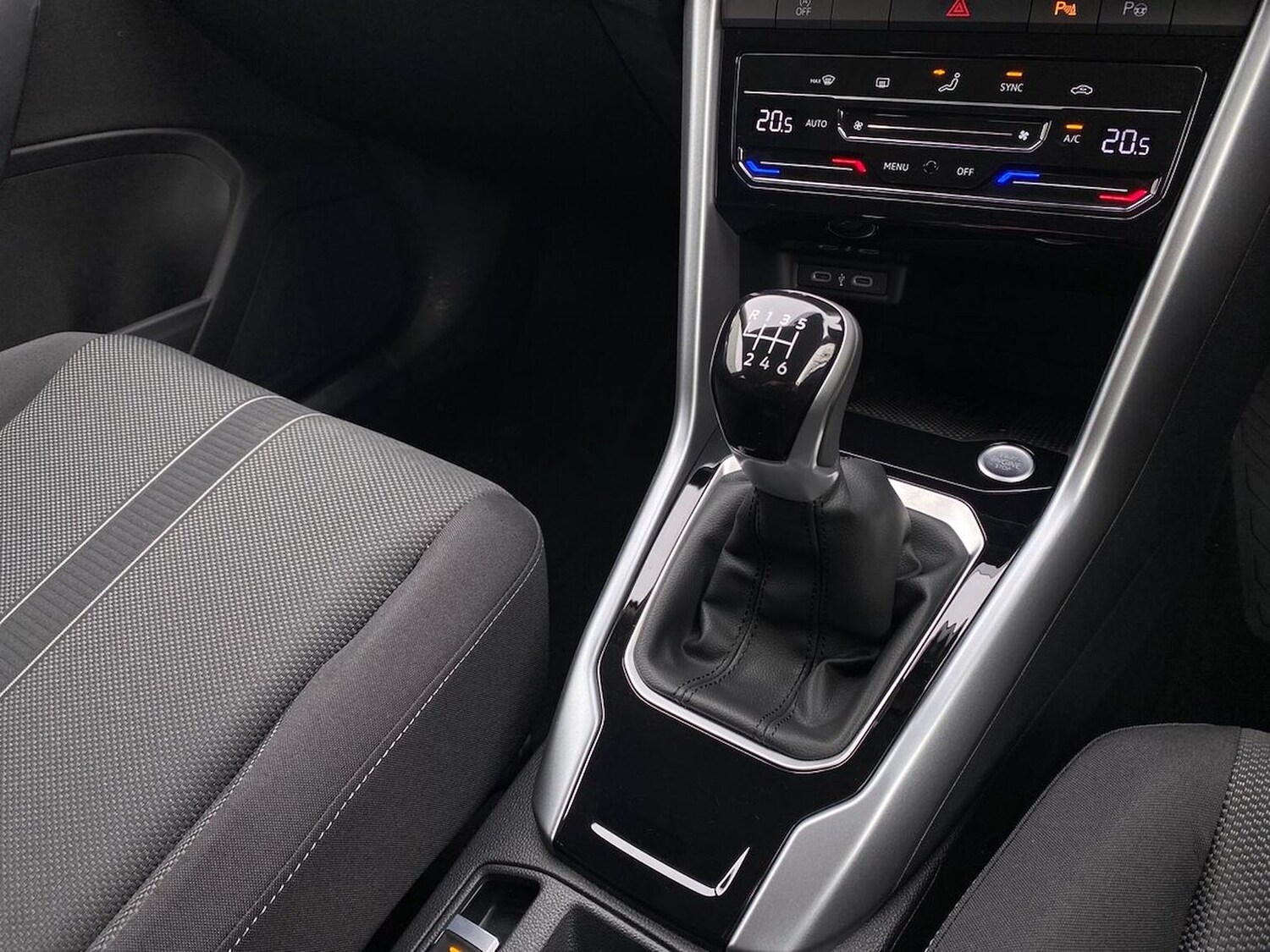 Used Volkswagen T-Roc 2026 for sale - 78193871: Photo 13