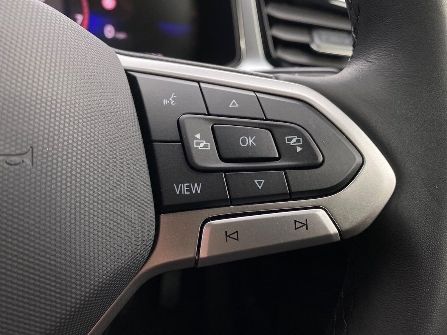 Used Volkswagen T-Roc 2026 for sale - 78193871: Photo 26