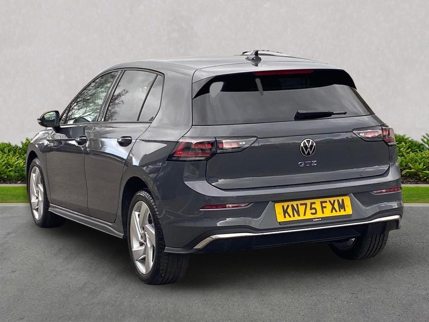 Used Volkswagen Golf 2025 for sale - 78194192: Photo 2