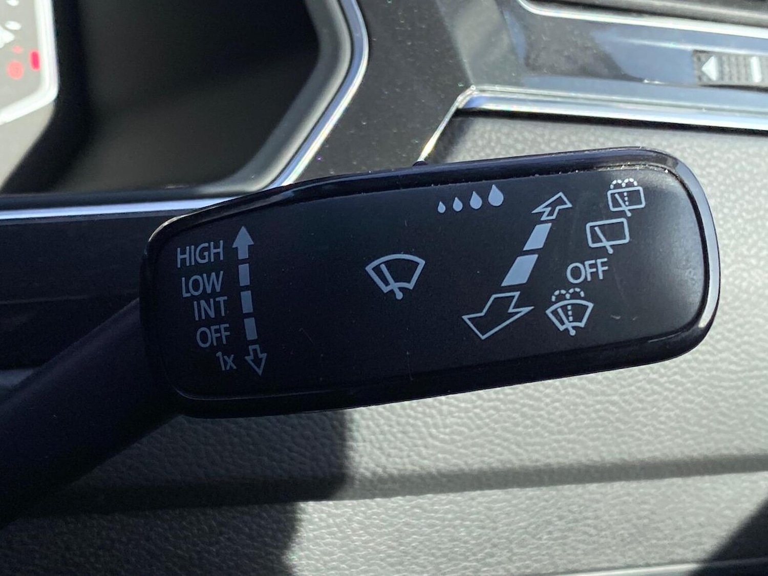 Used Volkswagen Tiguan 2022 for sale - 76422384: Photo 27