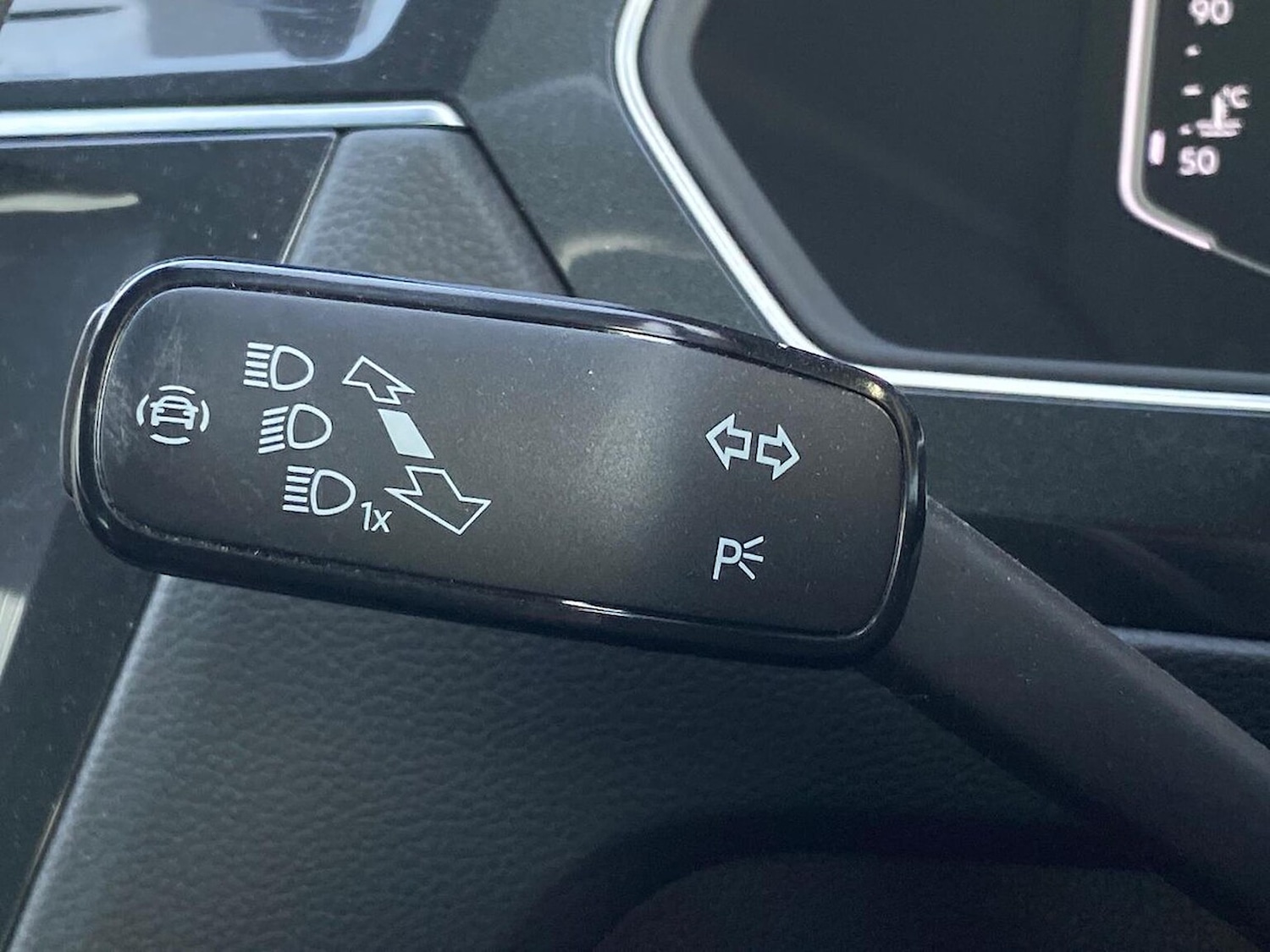 Used Volkswagen Tiguan 2022 for sale - 76422384: Photo 28