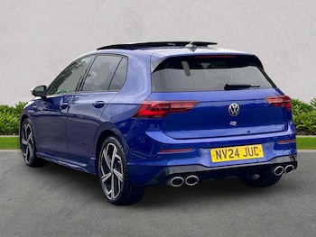 Used Volkswagen Golf 2024 for sale - 75907371: Photo