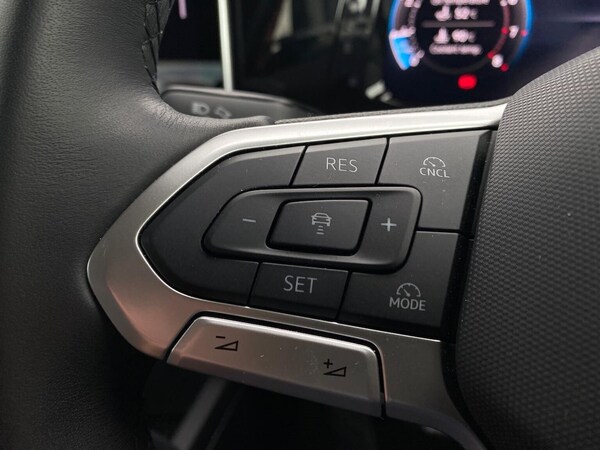 Used Volkswagen Golf 2024 for sale - 76211975: Photo 24