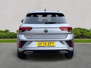 Used Volkswagen T-Roc 2025 for sale - 79381868: Photo