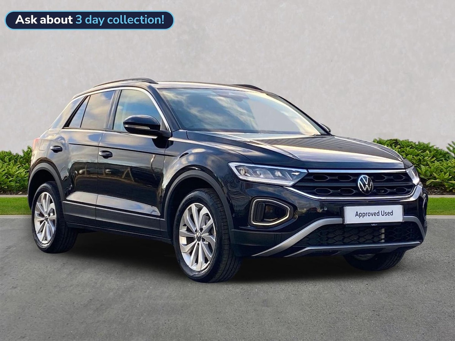 Used Volkswagen T-Roc 2025 for sale - 76605537: Photo 1