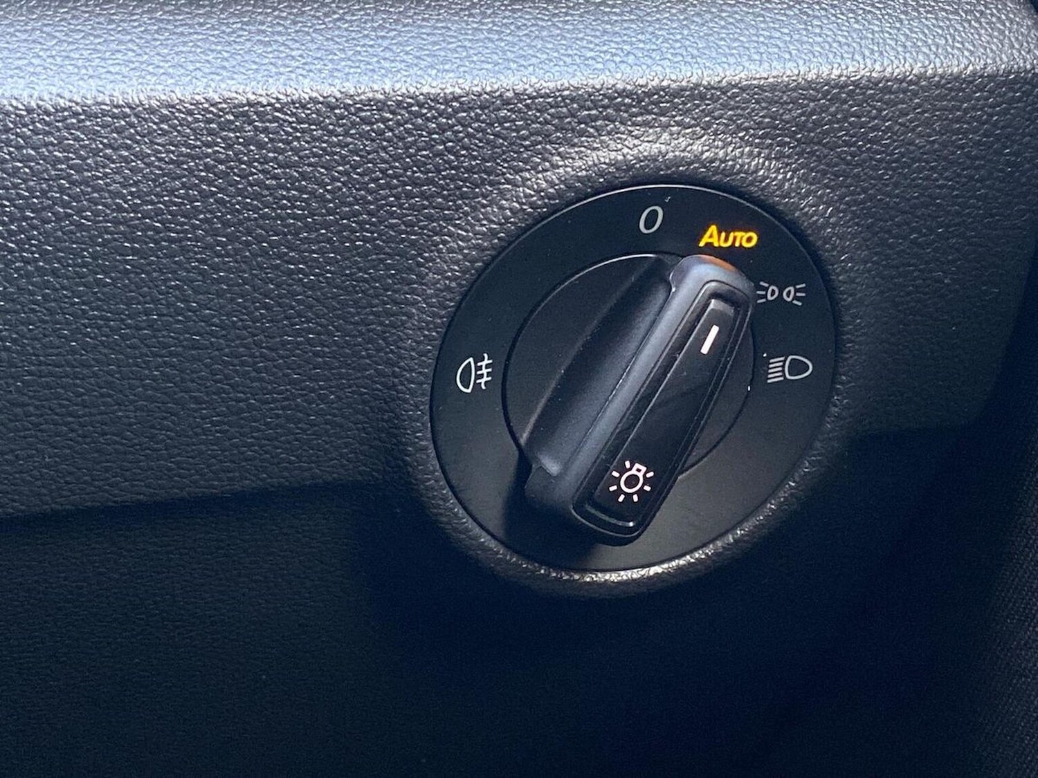 Used Volkswagen T-Roc 2025 for sale - 76605537: Photo 25