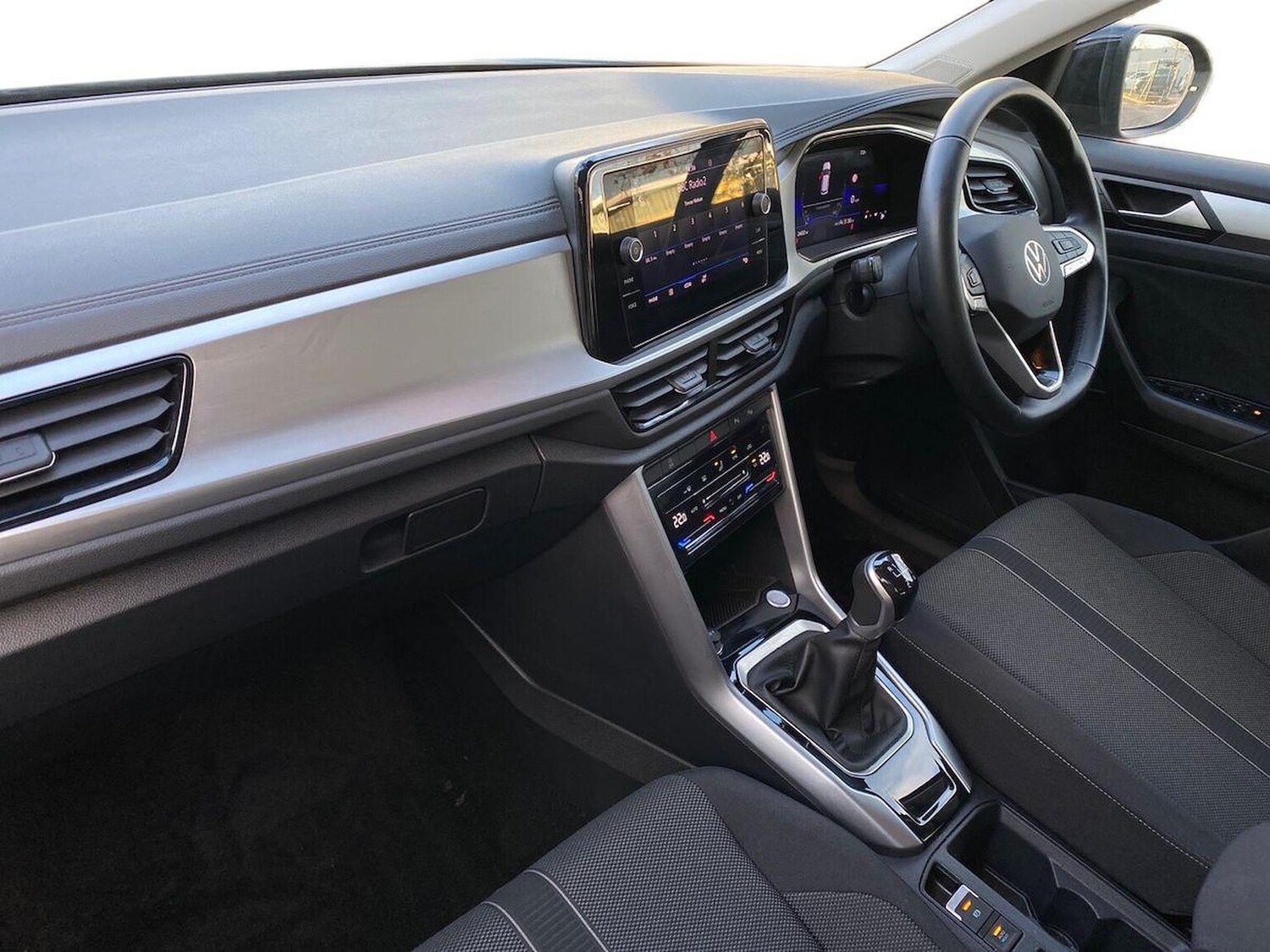 Used Volkswagen T-Roc 2025 for sale - 76605537: Photo 7