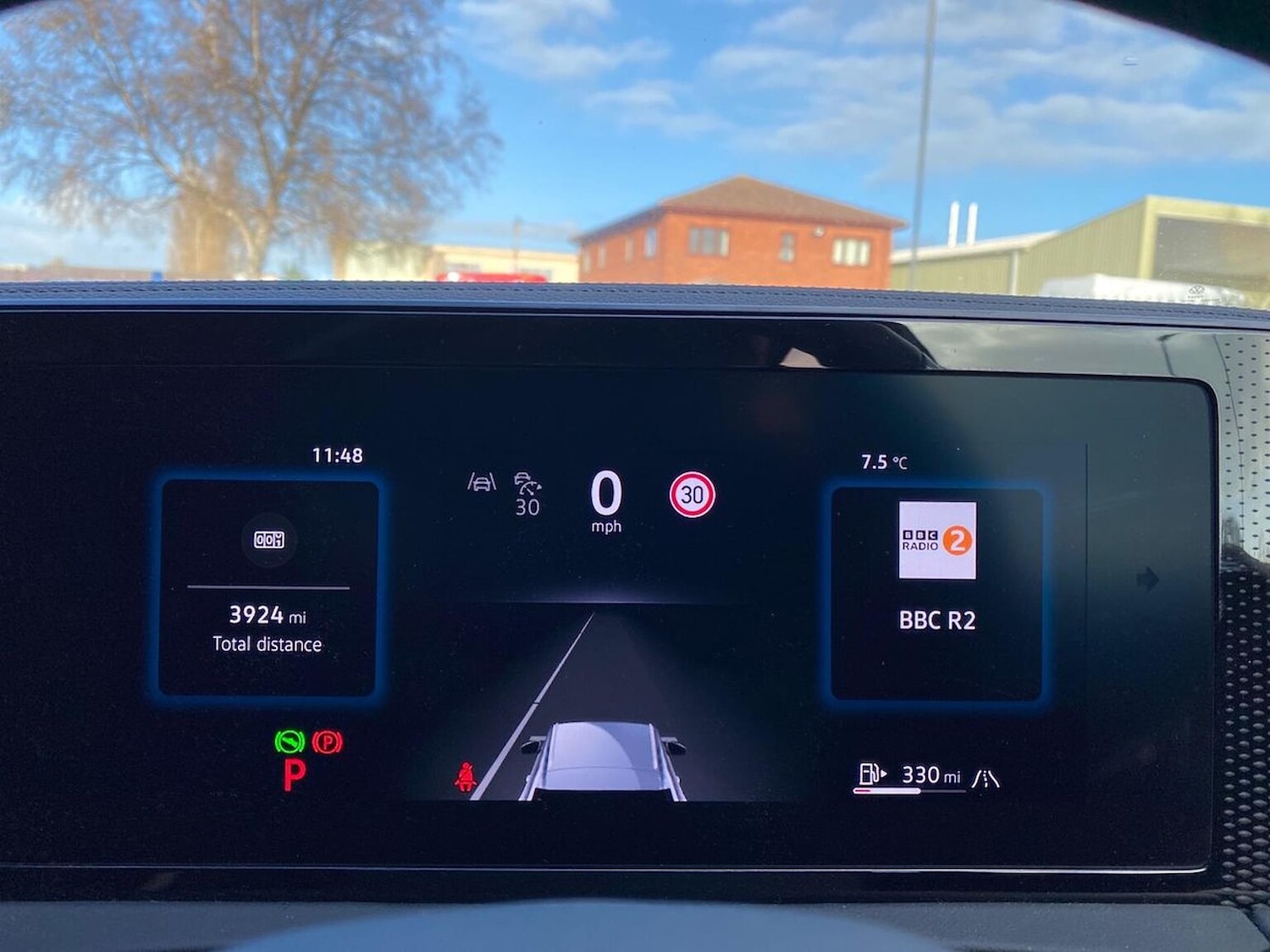 Used Volkswagen Tiguan 2024 for sale - 76600133: Photo 11