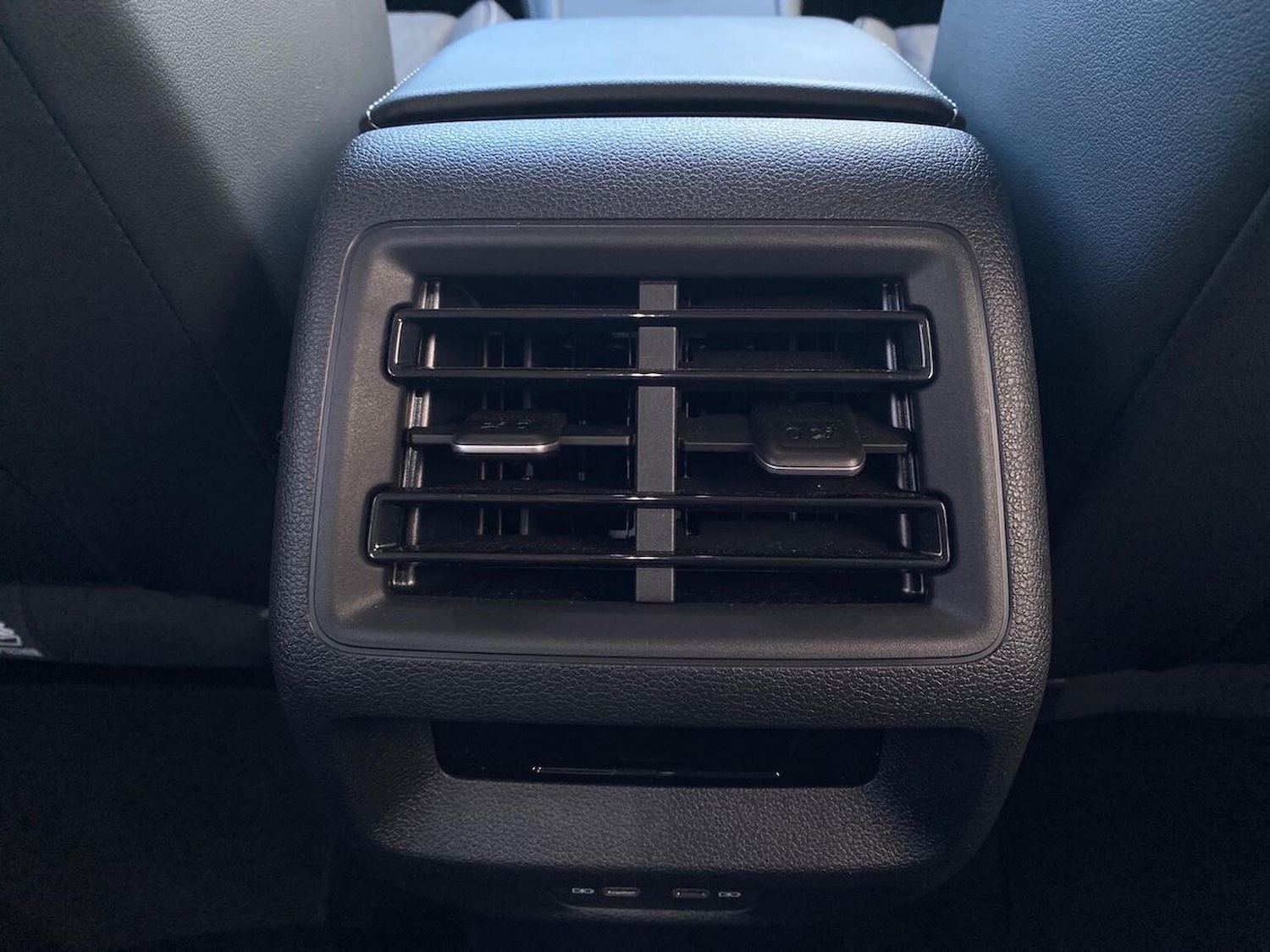 Used Volkswagen Tiguan 2024 for sale - 76600133: Photo 23