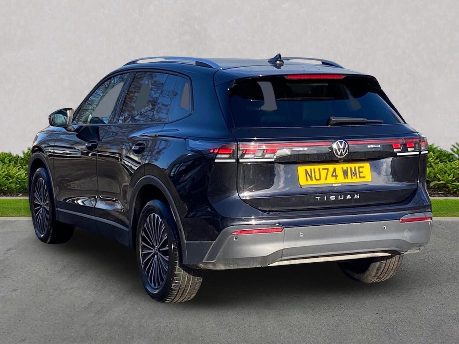 Used Volkswagen Tiguan 2024 for sale - 76600133: Photo 3