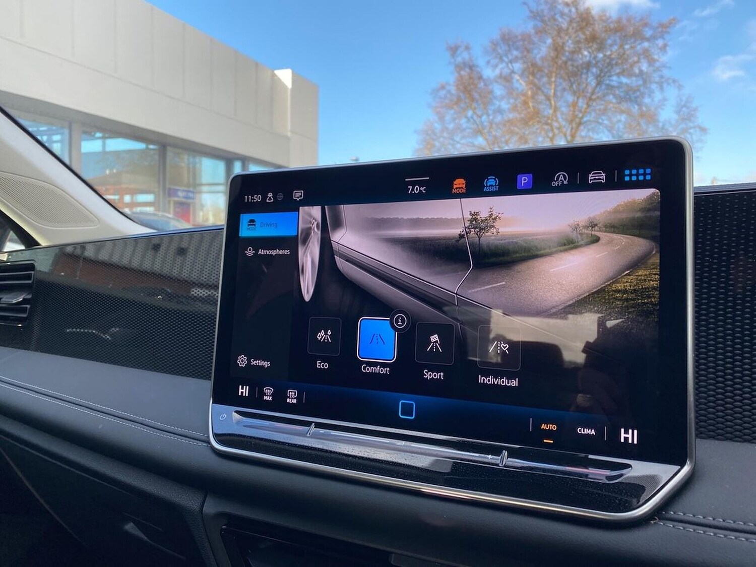 Used Volkswagen Tiguan 2024 for sale - 76600133: Photo 40