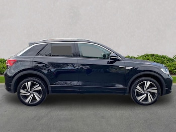 Used Volkswagen T-Roc 2024 for sale - 76211967: Photo 3