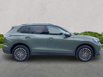 Used Volkswagen Tiguan 2025 for sale - 79024002: Photo