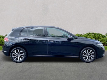 Used Volkswagen Golf 2022 for sale - 75750091: Photo