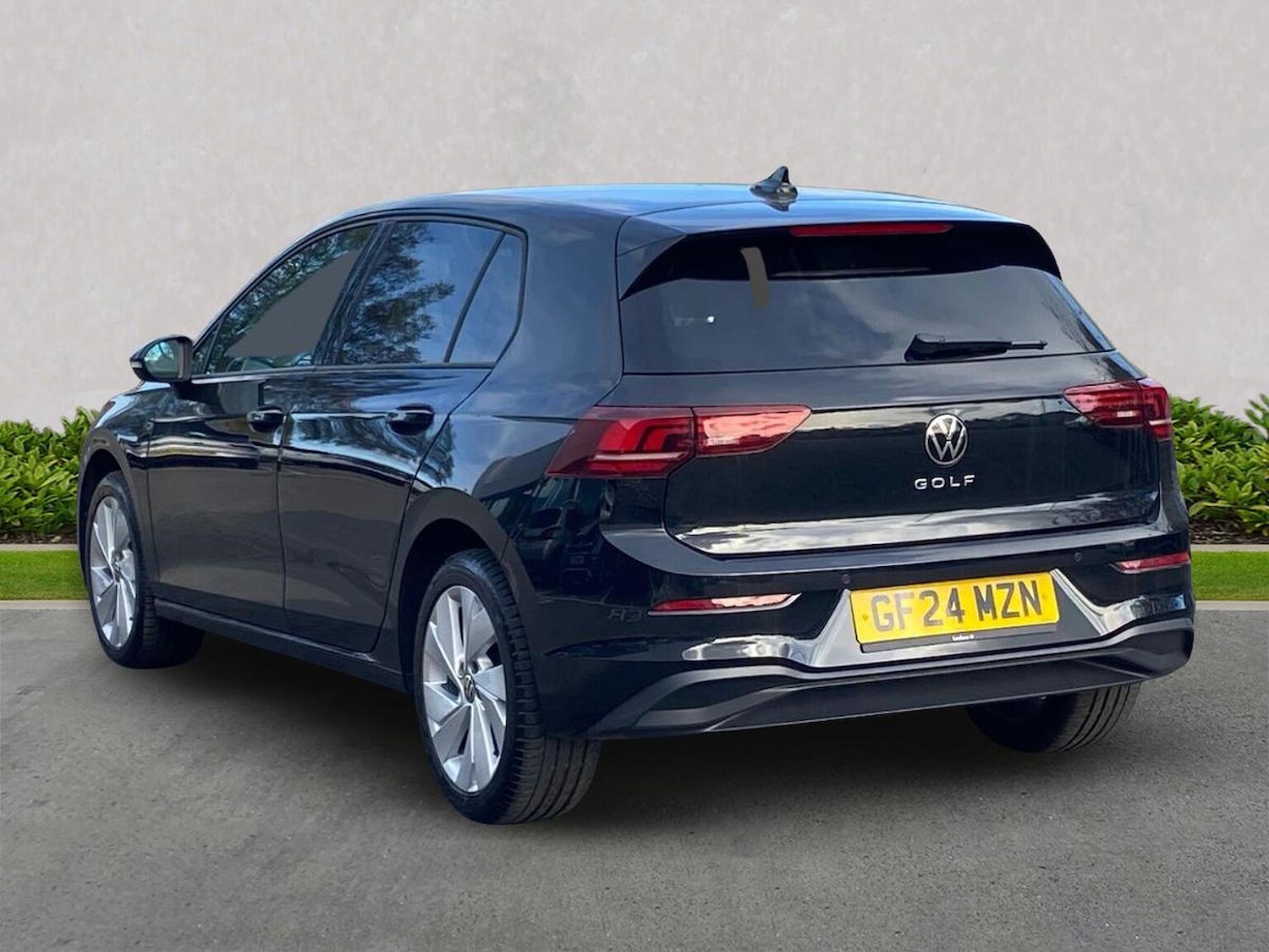 Used Volkswagen Golf 2024 for sale - 76383334: Photo 3