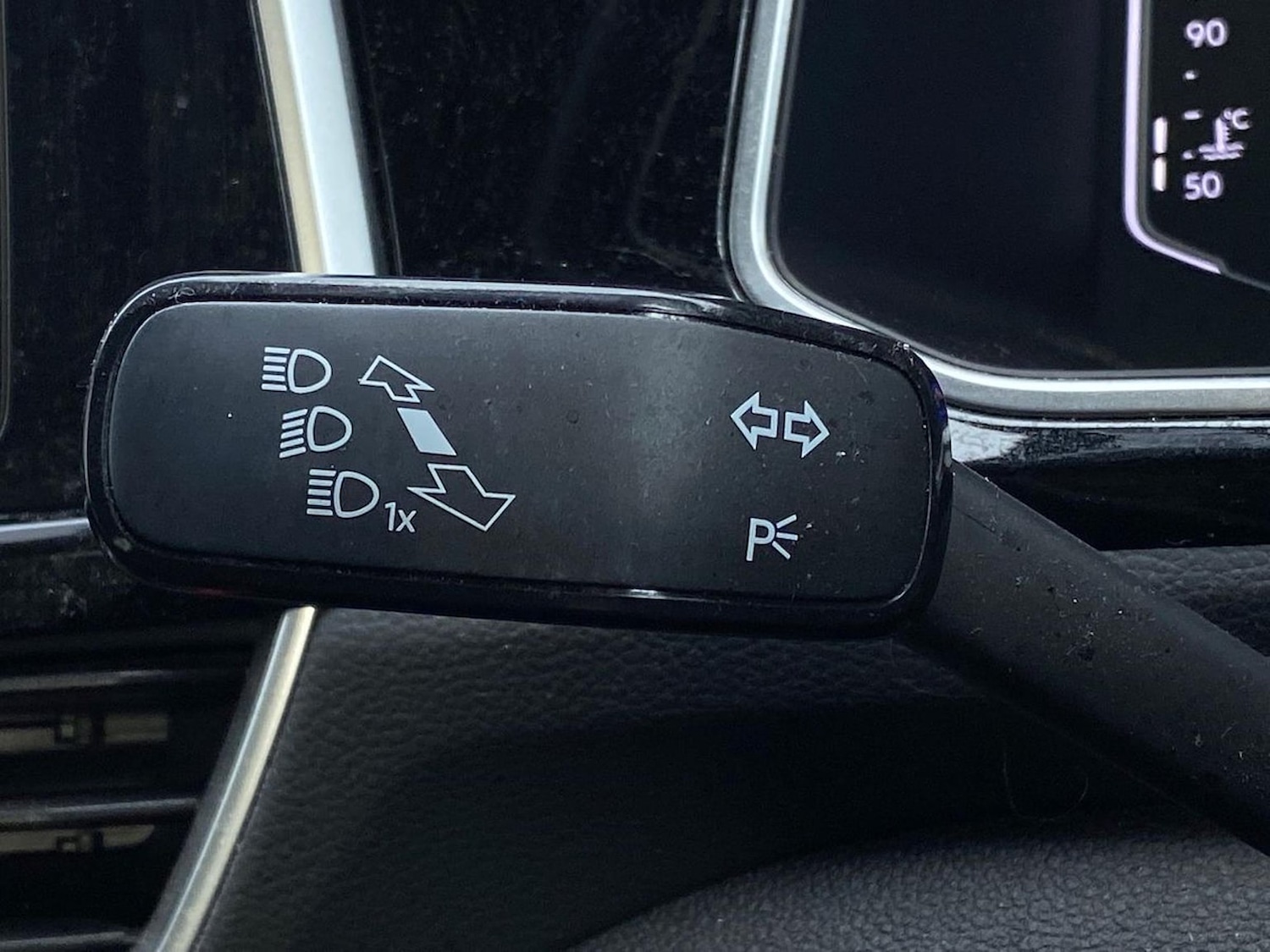 Used Volkswagen T-Roc 2022 for sale - 76741208: Photo 28