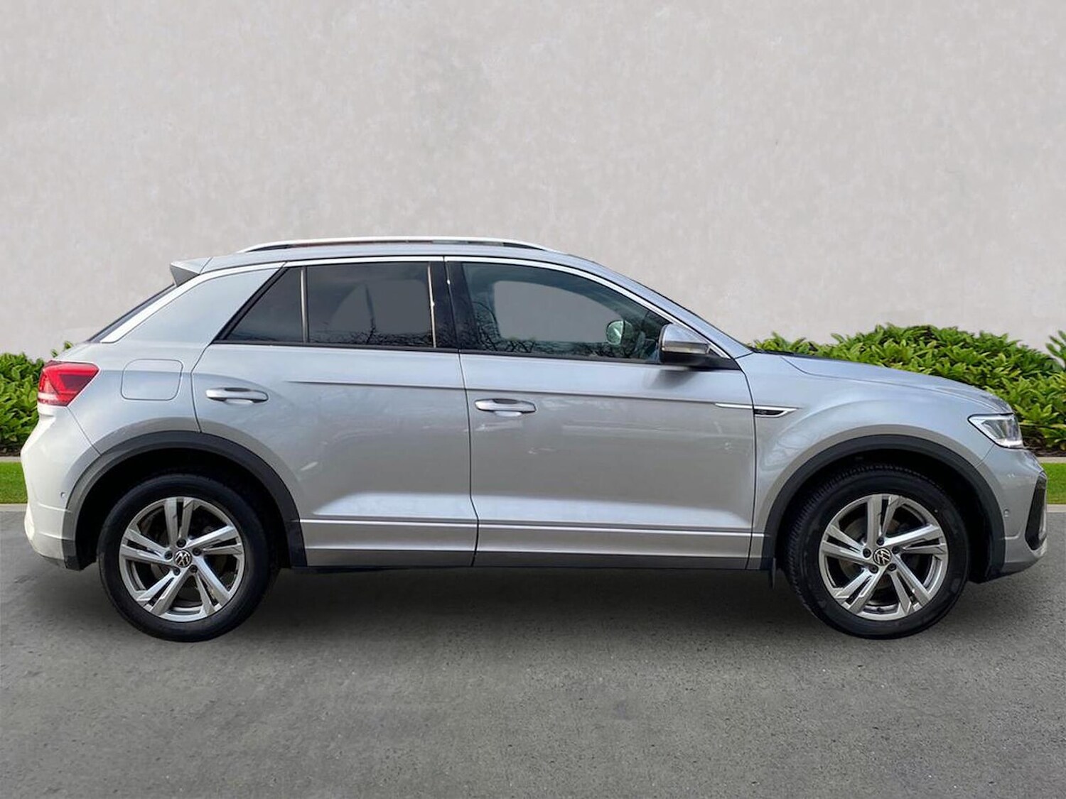 Used Volkswagen T-Roc 2022 for sale - 76741208: Photo 4