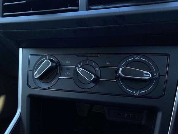 Used Volkswagen Polo 2023 for sale - 76182473: Photo 12