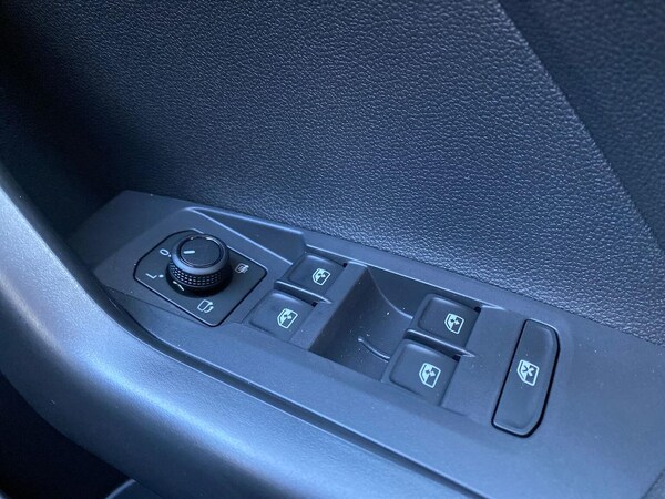 Used Volkswagen T-Cross 2025 for sale - 76027516: Photo 21