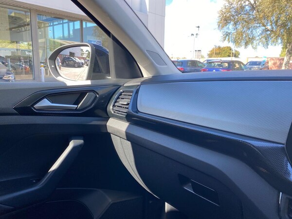 Used Volkswagen T-Cross 2025 for sale - 76027516: Photo 25