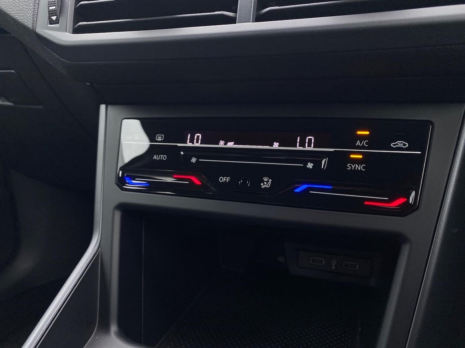 Used Volkswagen Polo 2024 for sale - 76477335: Photo 12