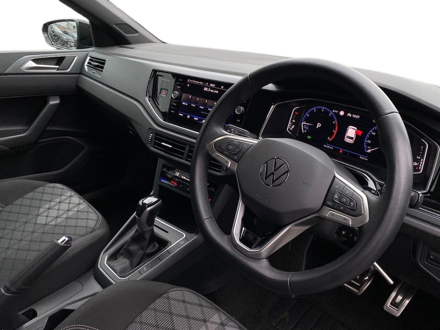 Used Volkswagen Polo 2024 for sale - 76477335: Photo 15