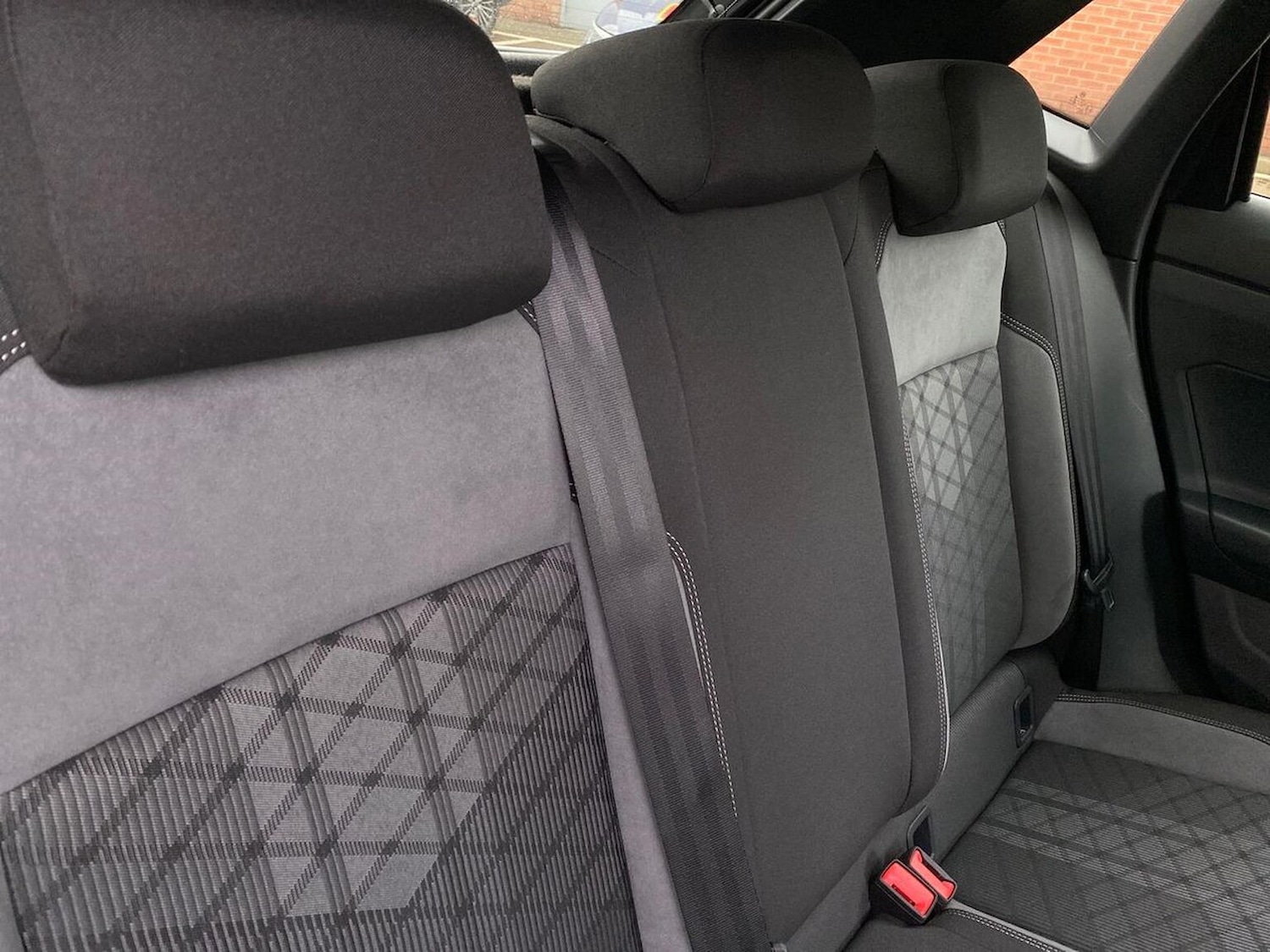 Used Volkswagen Polo 2024 for sale - 76477335: Photo 16