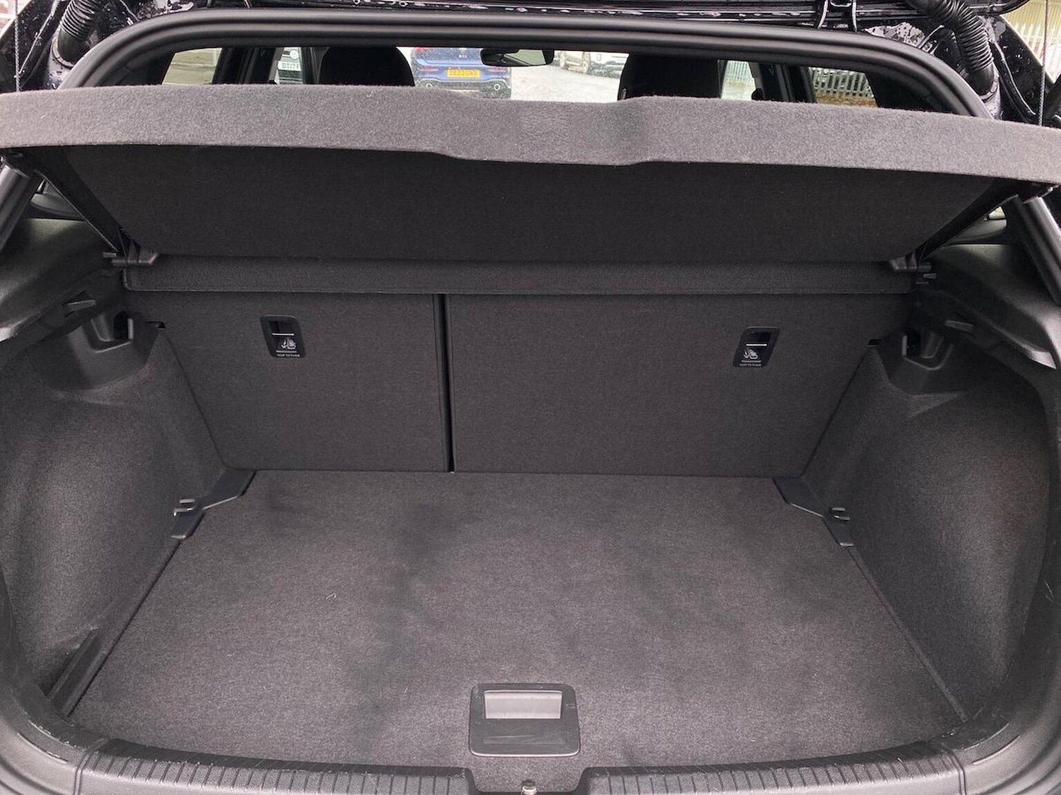 Used Volkswagen Polo 2024 for sale - 76477335: Photo 17