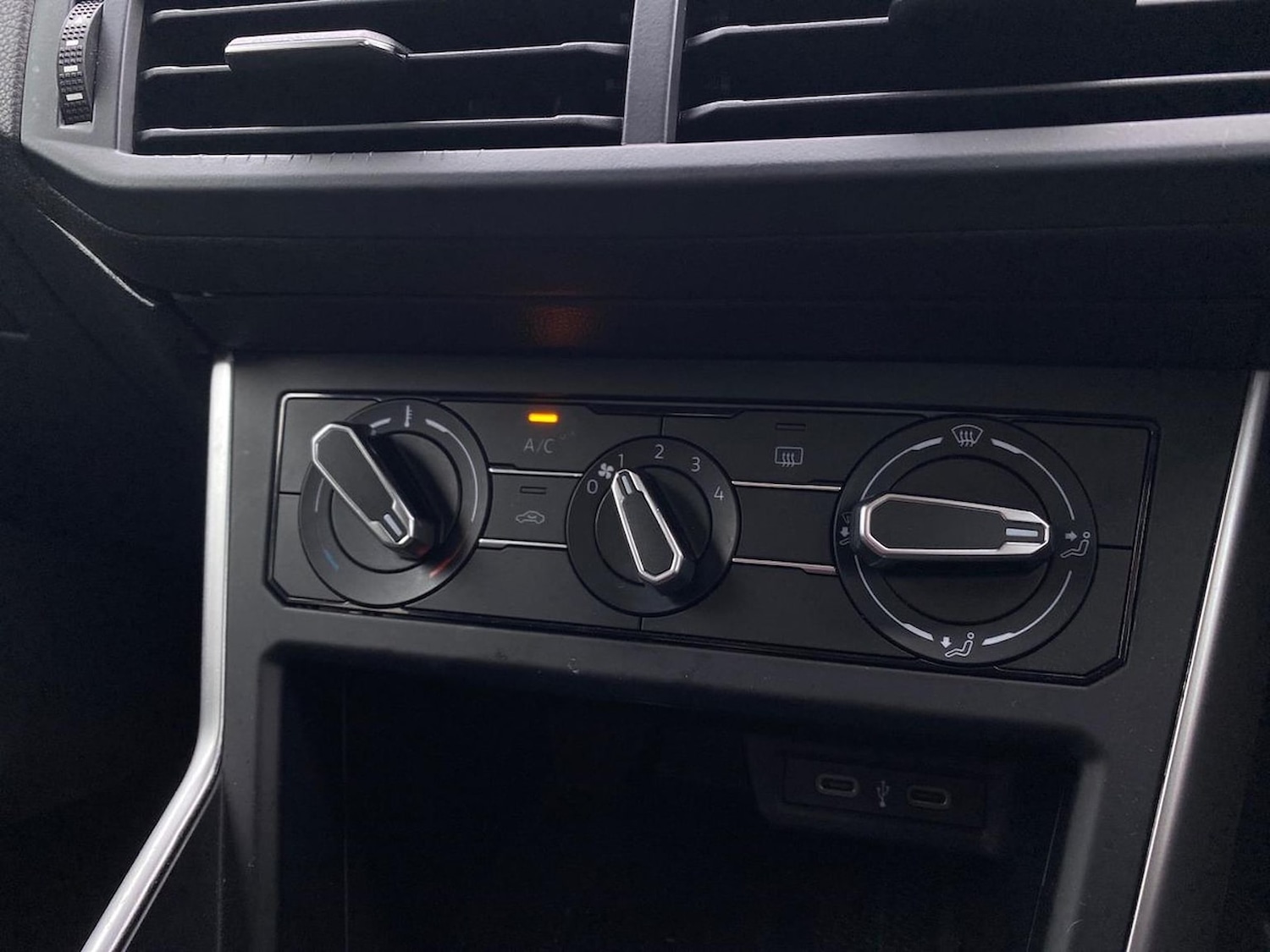 Used Volkswagen Taigo 2024 for sale - 76628208: Photo 13