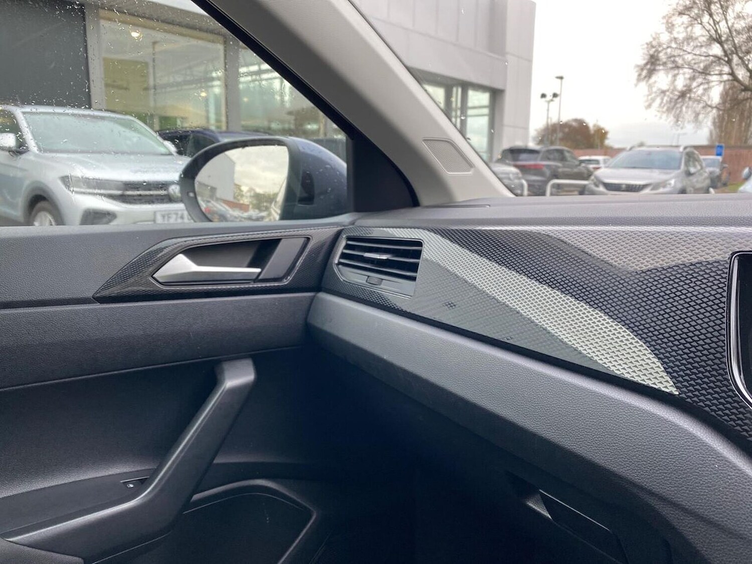 Used Volkswagen Taigo 2024 for sale - 76628208: Photo 26