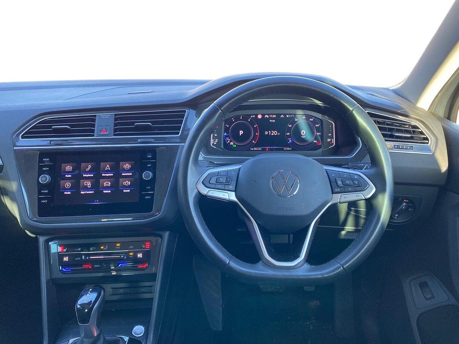 Used Volkswagen Tiguan 2021 for sale - 77089992: Photo 11