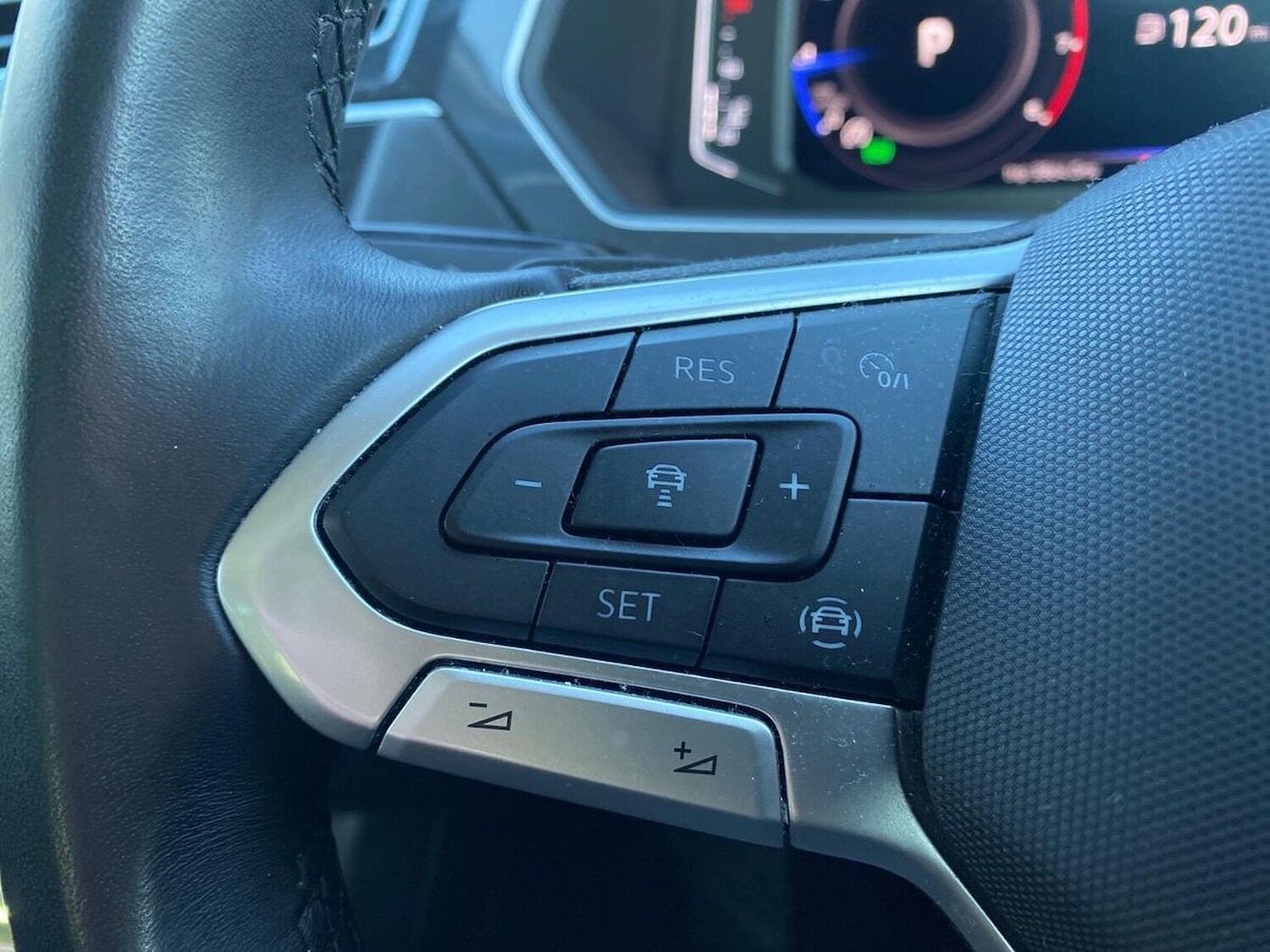 Used Volkswagen Tiguan 2021 for sale - 77089992: Photo 28