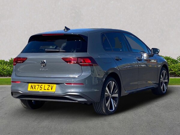 Used Volkswagen Golf 2025 for sale - 76027518: Photo 18