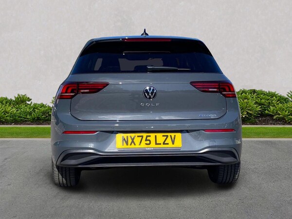 Used Volkswagen Golf 2025 for sale - 76027518: Photo 4